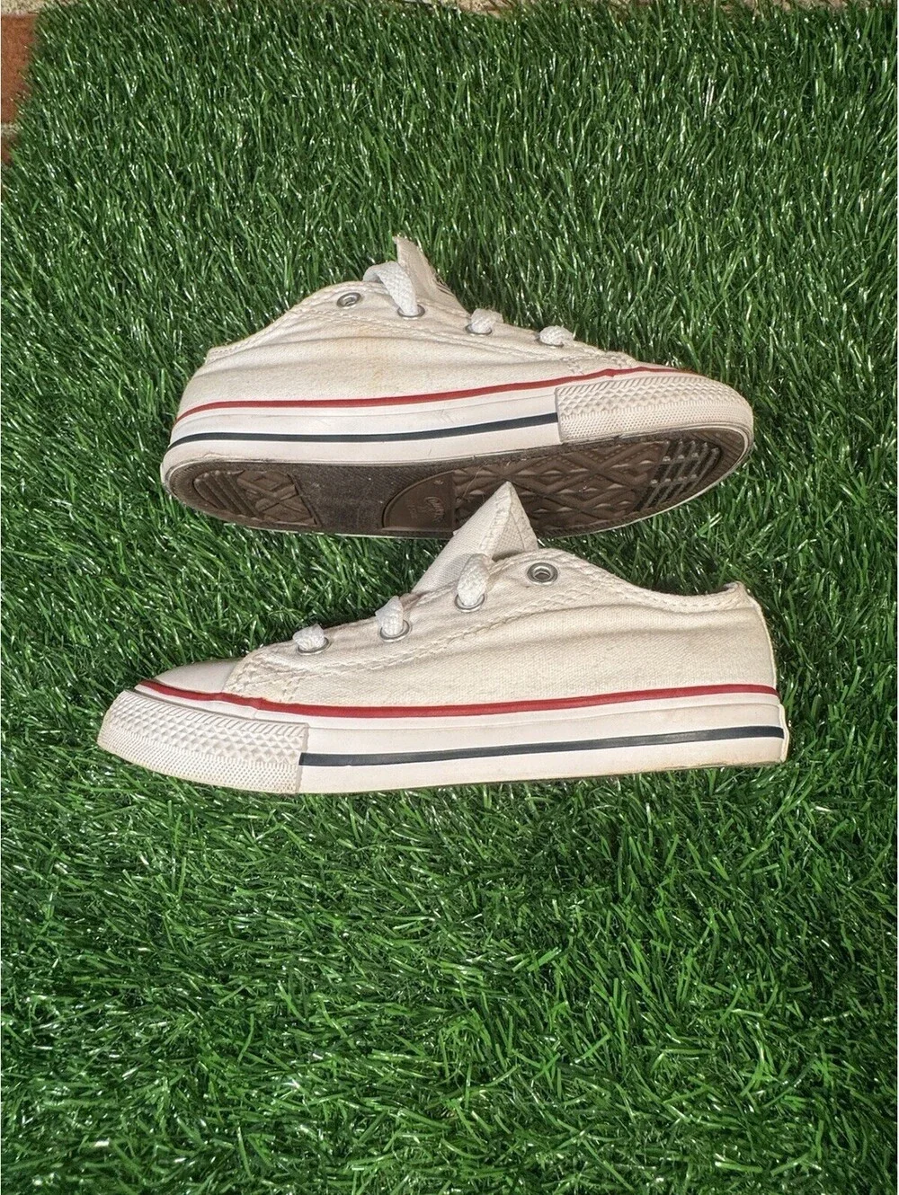 Converse Chuck Taylor Low Top Infant Size 10